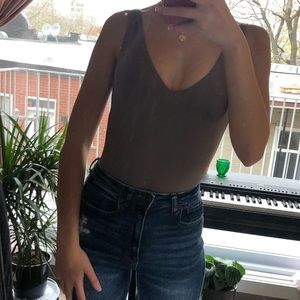 Aritzia Babaton bodysuit